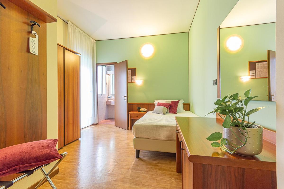 Hotel Terme Paradiso Abano Terme Buitenkant foto